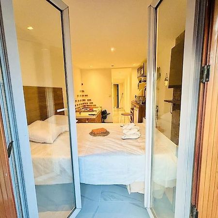 Studio Love Jacuzzi Marsilia Exterior foto