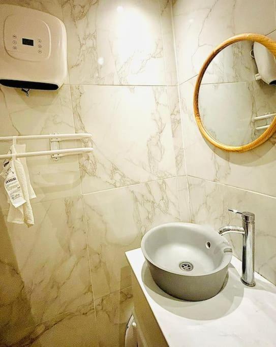 Studio Love Jacuzzi Marsilia Exterior foto